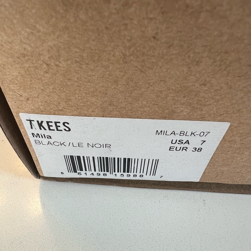 TKEES Black Mila Flats Sleek Design - Picture 4 of 4
